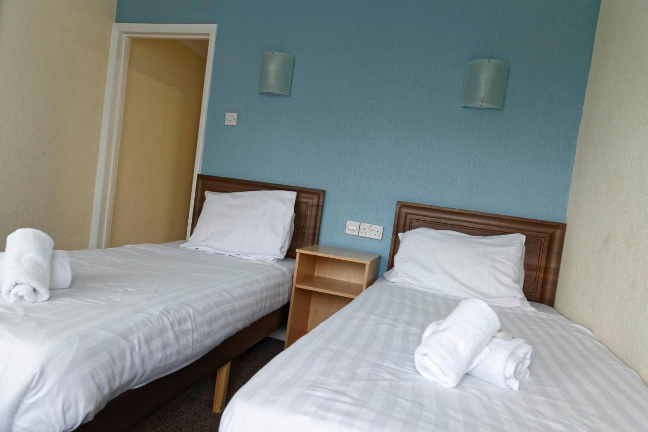Sand Bay Holiday Village - Adults Only Уестън сюпър Меър Екстериор снимка