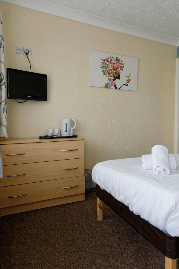 Sand Bay Holiday Village - Adults Only Уестън сюпър Меър Екстериор снимка