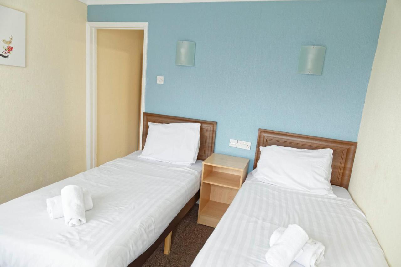 Sand Bay Holiday Village - Adults Only Уестън сюпър Меър Екстериор снимка