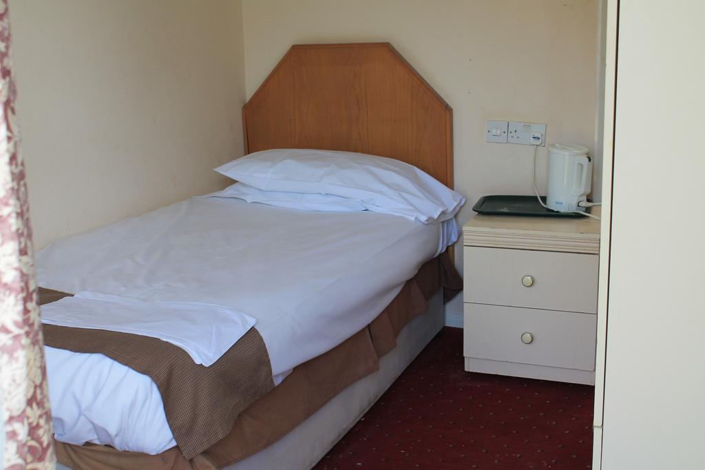 Sand Bay Holiday Village - Adults Only Уестън сюпър Меър Екстериор снимка